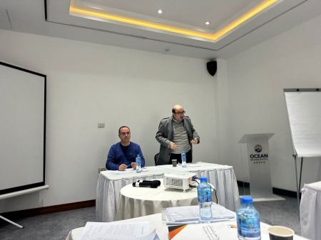 التجمع يعقد أيامًا دراسية تنظيمية وسياسية